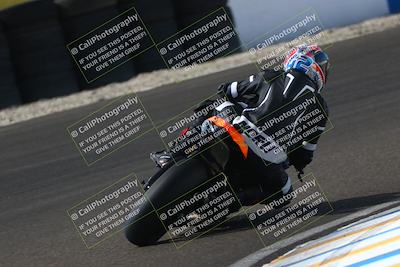 media/Oct-12-2025-CRA (Sun) [[e621380112]]/Races/Race 8/